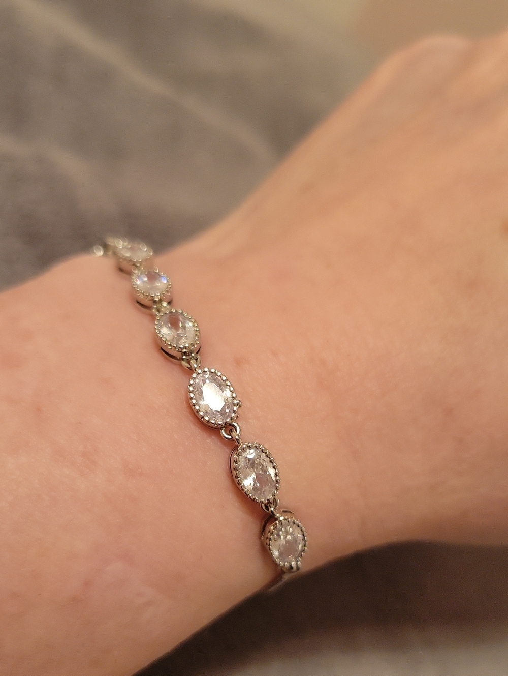 18k White Gold Plated Crystal Link Bracelet